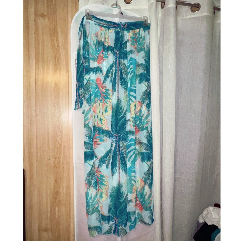 NWOT SHEIN beach cover-up/sarong